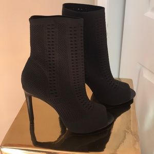 Open toe Sandle boot